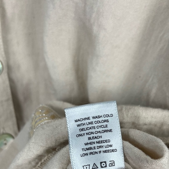 John Mark Women’s Tunic Blouse Beige Boho Pom Pom Trim Top Blouse Embellished S - Picture 5 of 8